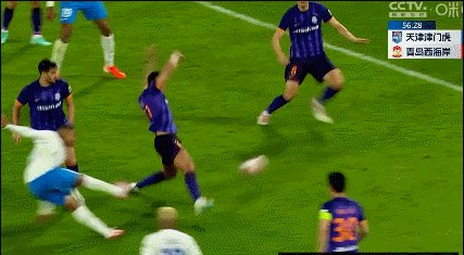 1722086693913082720.gif 阿兰.gif